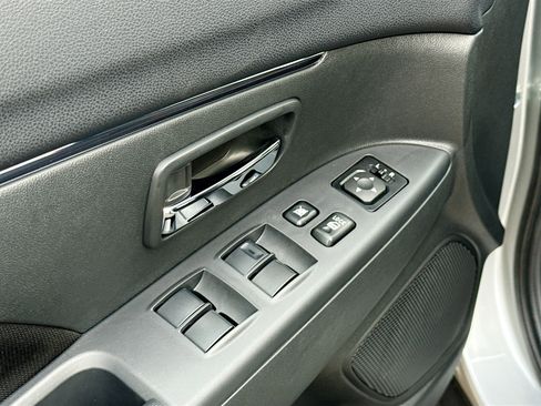 New 2026 Mitsubishi Outlander Sport ES image 7