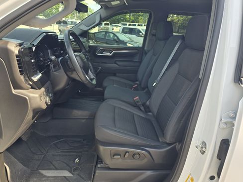 Used 2024 Chevrolet Silverado 1500 RST w/ Protection Package AWD/4WD image 15