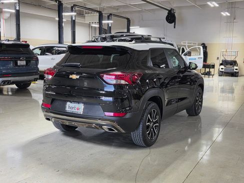 Used 2023 Chevrolet TrailBlazer ACTIV w/ Convenience Package FWD image 7