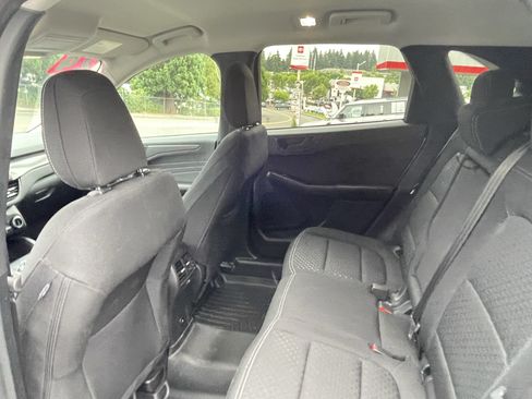 Used 2024 Ford Escape Active AWD/4WD image 13