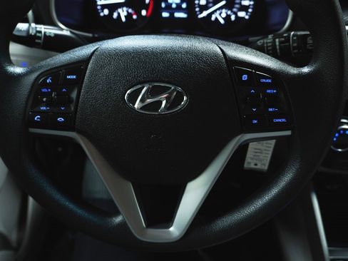 Used 2019 Hyundai Tucson SE image 15