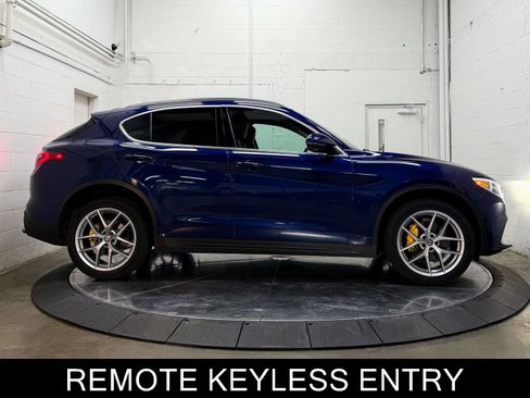 Used 2018 Alfa Romeo Stelvio Ti image 9