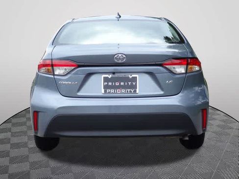 Certified 2024 Toyota Corolla LE FWD image 3