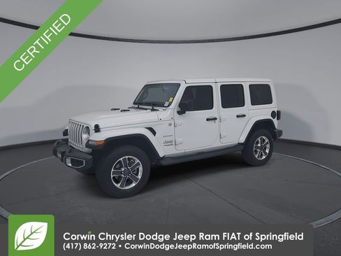 Used 2019 Jeep Wrangler Unlimited Sahara image 6