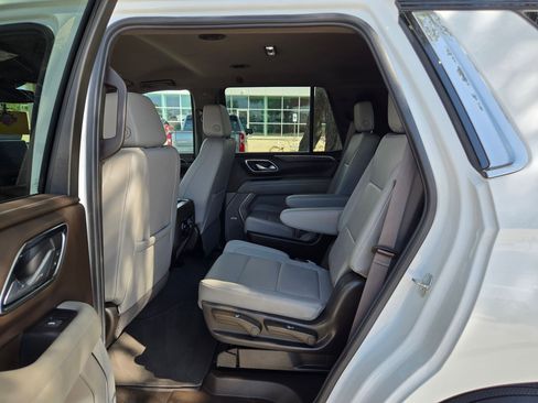 Certified 2024 Chevrolet Tahoe LT RWD image 21