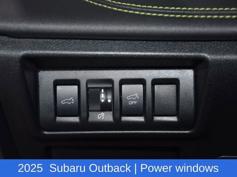 Used 2025 Subaru Outback Onyx Edition AWD/4WD image 9