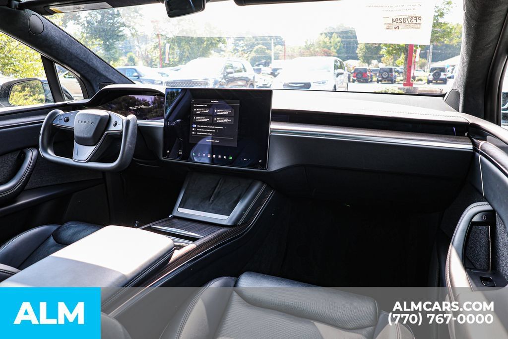 Used 2023 Tesla Model X AWD/4WD image 32