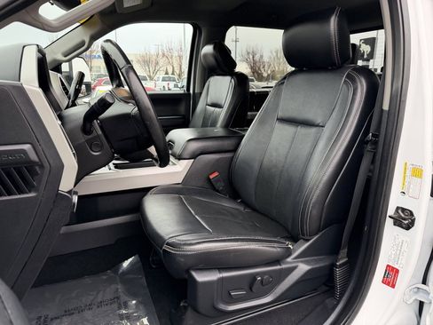 Used 2020 Ford F250 Lariat w/ Lariat Ultimate Package image 15