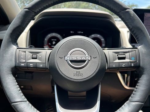 Certified 2024 Nissan Rogue SL w/ SL Premium Package FWD image 20