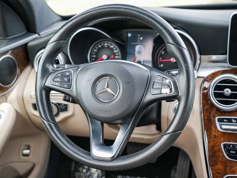 Used 2018 Mercedes-Benz C 300 Sedan image 15