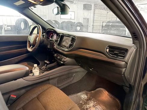 Used 2024 Dodge Durango GT w/ Blacktop Package AWD/4WD image 12