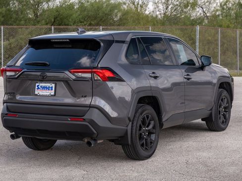 Used 2023 Toyota RAV4 LE image 7