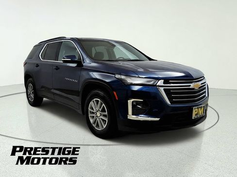 Used 2022 Chevrolet Traverse LT AWD/4WD image 1