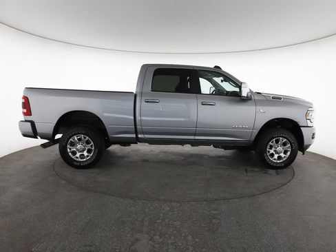 Used 2024 RAM 2500 Laramie w/ Safety Group AWD/4WD image 14