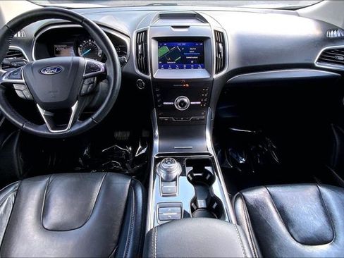 Used 2020 Ford Edge Titanium AWD/4WD image 14
