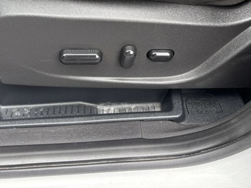 Used 2015 Ford Escape Titanium AWD/4WD image 12