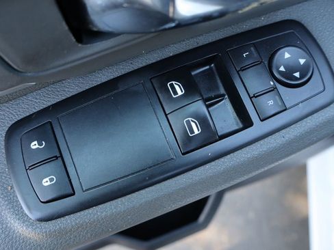 Used 2015 RAM 1500 Tradesman w/ Power & Remote Entry Group AWD/4WD image 21