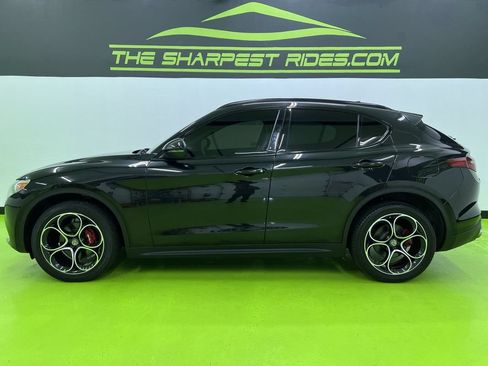Used 2019 Alfa Romeo Stelvio Ti Sport w/ Quick Order Package 22S Sport AWD/4WD image 6