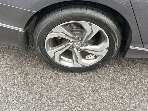 Used 2019 Honda Accord EX image 69