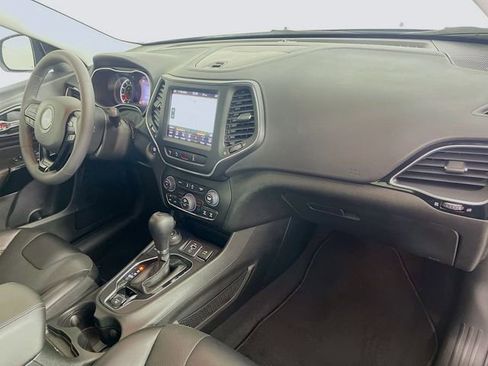 Used 2023 Jeep Cherokee Altitude Lux AWD/4WD image 30