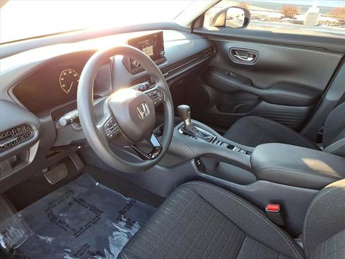 Used 2024 Honda HR-V LX image 12