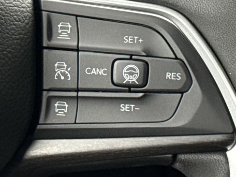 New 2026 Jeep Grand Cherokee L 4WD image 21