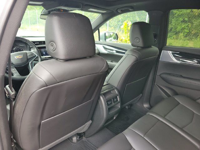 Certified 2024 Cadillac XT5 Premium Luxury FWD image 29