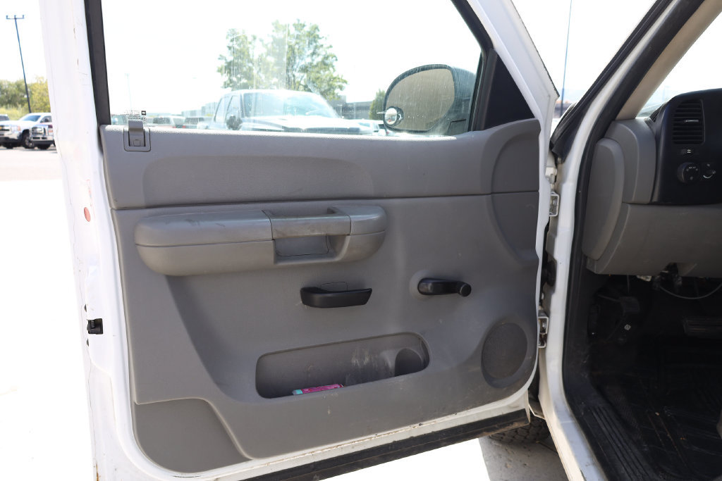 Used 2008 Chevrolet Silverado 1500 W/T RWD image 11