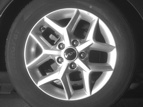 Used 2025 Kia Soul LX w/ LX Technology Package FWD image 15