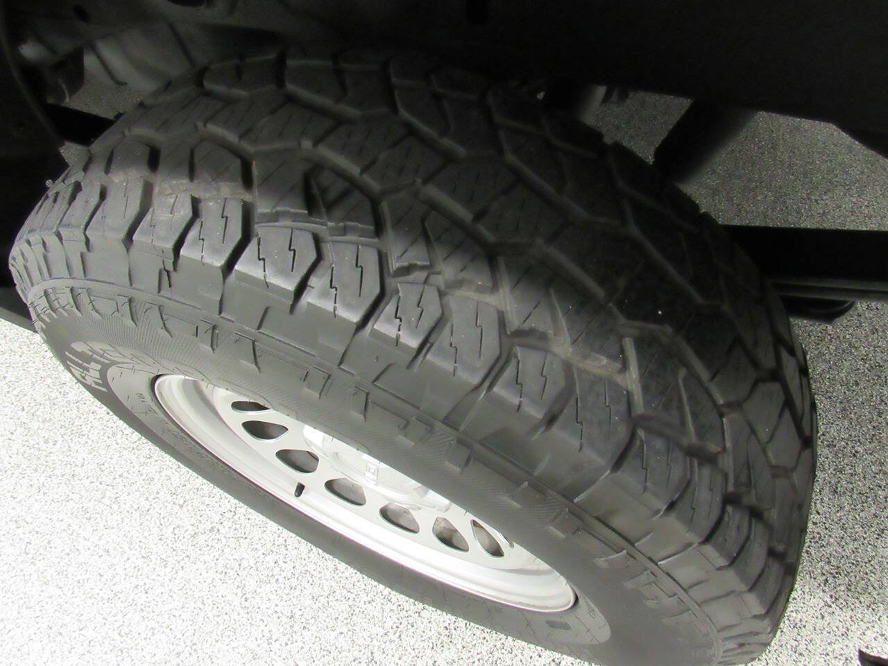 Used 2024 GMC Sierra 1500 Pro w/ Pro Value Package AWD/4WD image 24