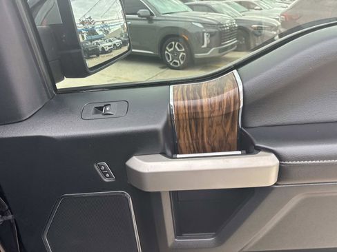 Used 2019 Ford F150 Lariat w/ Equipment Group 502A Luxury image 14