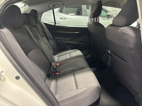 Used 2025 Toyota Camry LE image 38