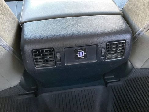 Used 2020 Toyota Tundra Limited w/ TRD Off-Road Package AWD/4WD image 17