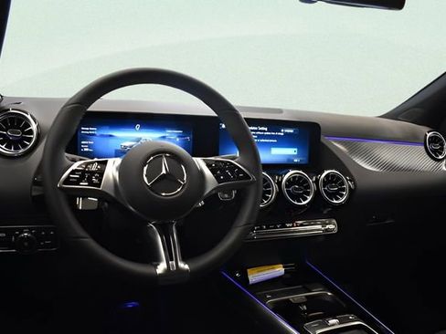 New 2026 Mercedes-Benz GLA 250 4MATIC image 25