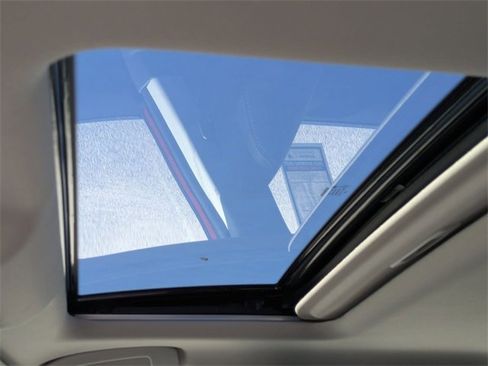 New 2025 Nissan Altima 2.5 SL image 15