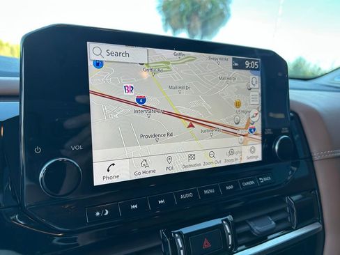 Used 2023 Nissan Pathfinder Platinum w/ Cargo Package image 26