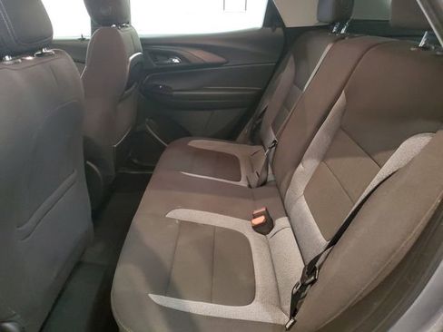 Used 2021 Chevrolet TrailBlazer LS image 27