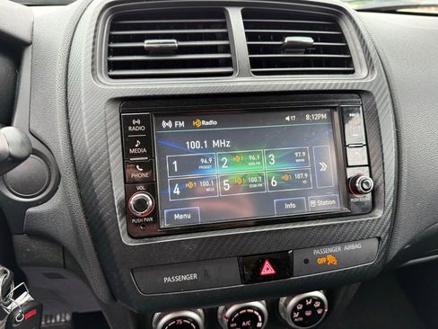 Used 2020 Mitsubishi Outlander Sport SE AWD/4WD image 33