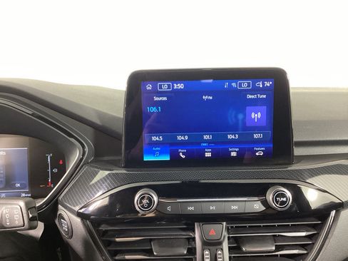 Certified 2023 Ford Escape ST-Line AWD/4WD image 30