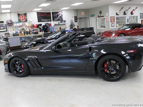 Used 2012 Chevrolet Corvette Grand Sport w/ 3LT Preferred Equipment Group RWD image 27