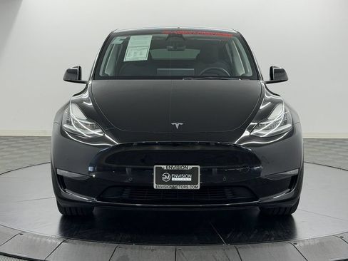 Used 2022 Tesla Model Y Long Range AWD/4WD image 6