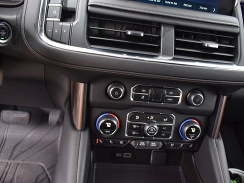 Used 2024 Chevrolet Tahoe High Country w/ Premium Package image 20