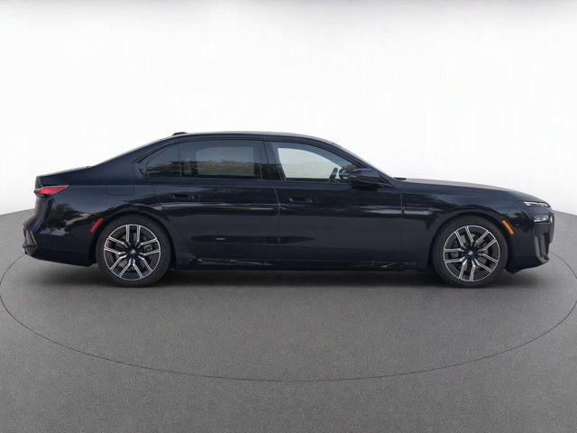 Used 2023 BMW 760i xDrive AWD/4WD image 8