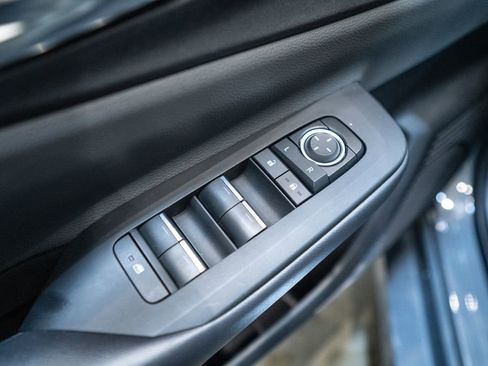 Used 2024 Toyota Prius XLE image 20