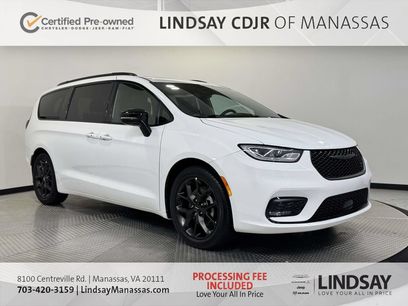 Certified 2025 Chrysler Pacifica Limited