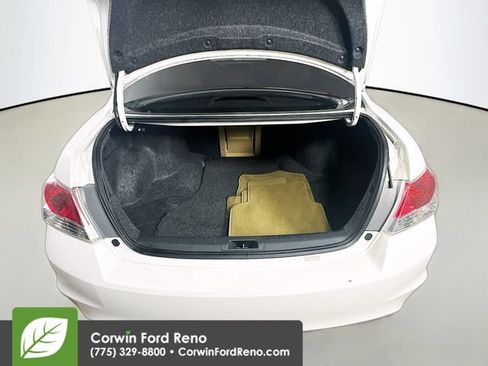 Used 2011 Honda Accord EX-L image 24