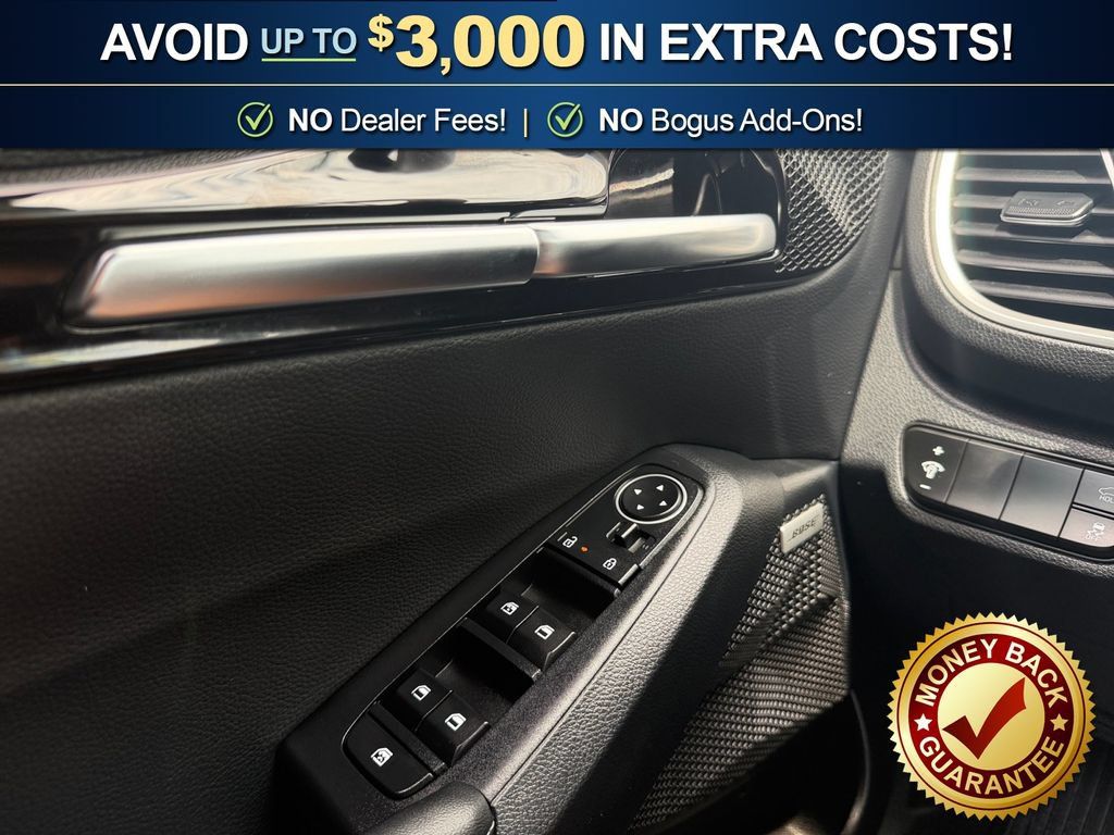 Used 2026 Kia Seltos SX w/ SX Sunroof Package AWD/4WD image 16