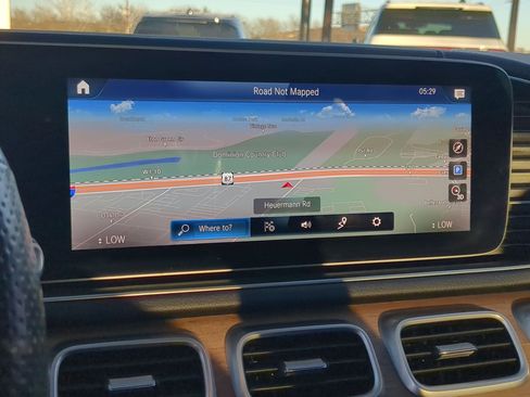 Used 2023 Mercedes-Benz GLS 450 4MATIC w/ AMG Line Exterior image 17