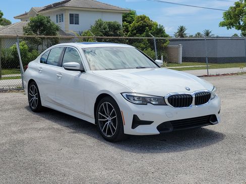 Used 2020 BMW 330i Sedan w/ Driving Assistance Package RWD image 1