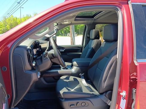 New 2026 GMC Sierra 2500 SLT AWD/4WD image 6